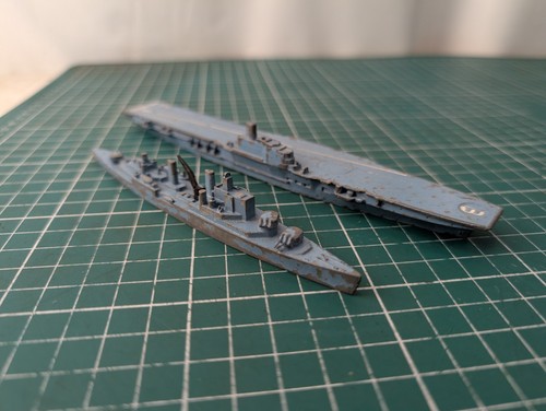 Tri ang minic - ang, ships