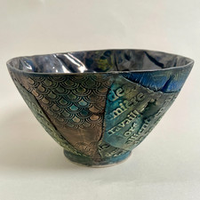 Contemporary Studio Pottery Fruit Serving Bowl Dish DIDA ceramics signed VGC