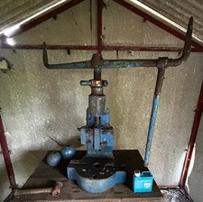 Sweeney & Blocksidge fly press