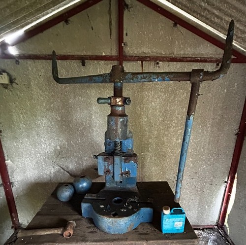 Sweeney blocksidge fly press - sweeney,