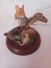 Vintage Worcester Field Mice on Tree With Berries 1995