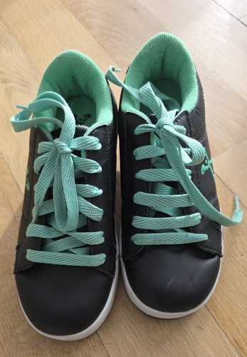 Size uk13 eu32 sidewalk - size,