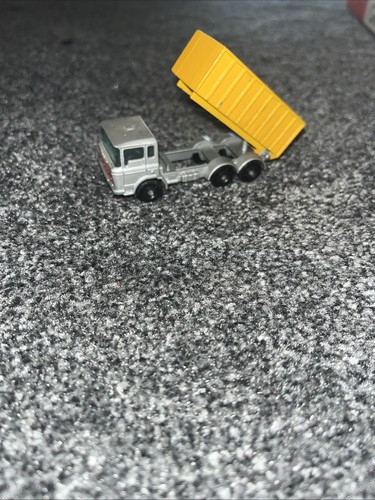 Matchbox daf tipper - no.,