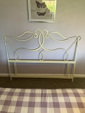 Unique Metal Kingsize