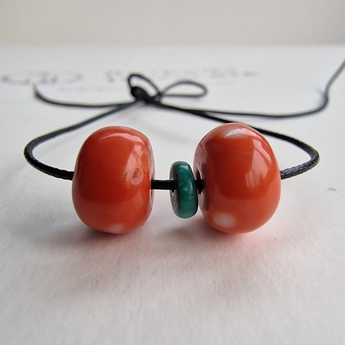 Antique tibetan momo red - antique,