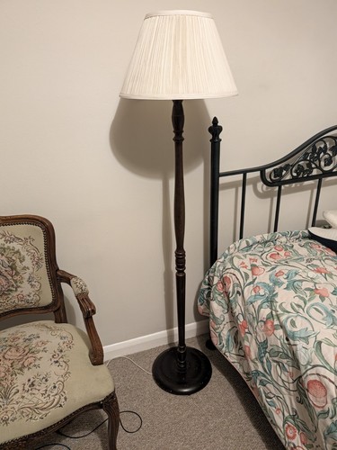 Tall standing floor - floor, lamp