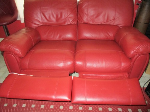 Two seater sofa used - sofa,