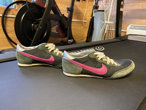 Nike track racer uk10 - track,