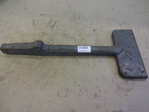 Cuting off anvil stake