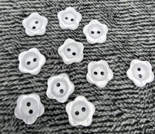 White Flower Baby Buttons 10 X