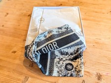 Christian dior 100 cashmere - dior, 100%