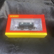 Hornby Railway OO Gauge R 6740