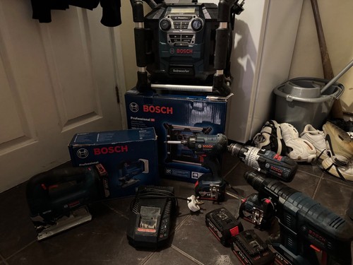 Bosch 18v power tools - ,, radio