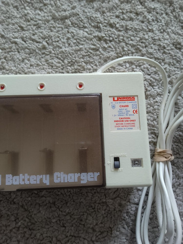 Uniross cx600 universal cd - uniross, ni-cd