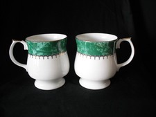 Pair of Queens Symphony China