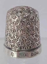 Vintage Silver Thimble 1930s Sterling Hallmarked Daisy Design James Swann c1936