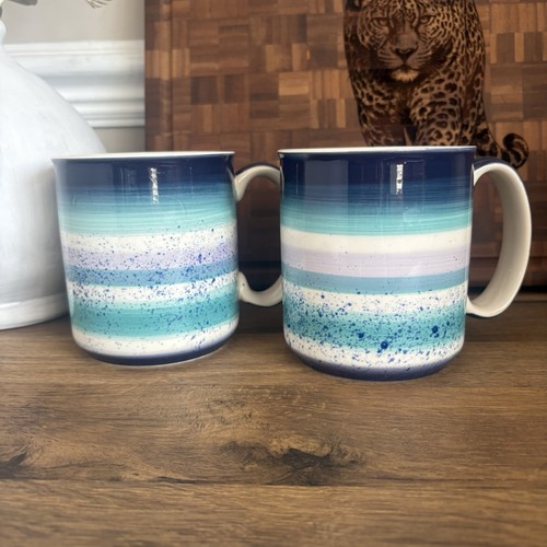 Blue coastal ombre large hand - large,