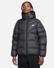 Nike Storm-Fit Windrunner