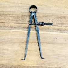 Vintage HR Caliper Measuring