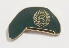 59 COMMANDO ROYAL ENGINEERS GREEN BERET LAPEL PIN OR WALKING STICK MOUNT