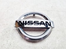 NISSAN JUKE F15 FACELIFT FRONT GRILLE LOGO BADGE EMBLEM 1KA 2016