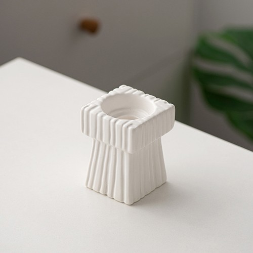 Simple candlestick holder - ,