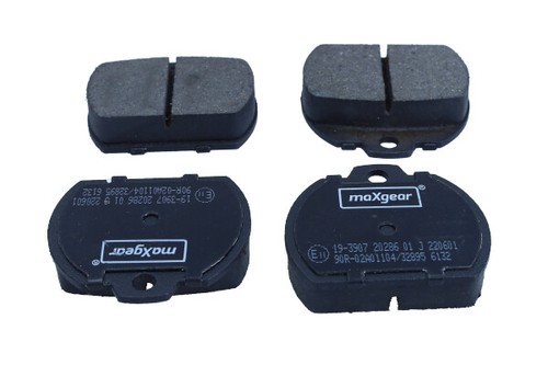 Front brake pad set - front, disc