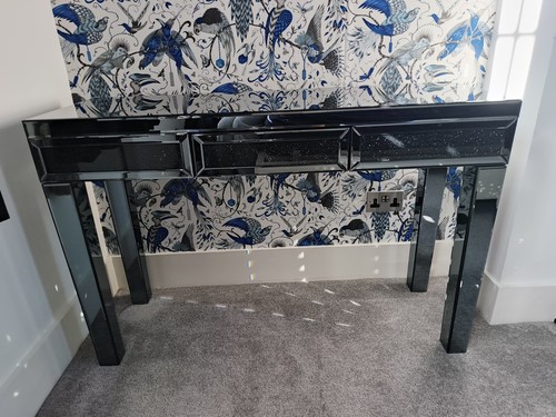 Miirrored glass and crushed - miirrored,