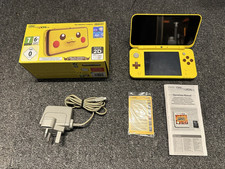 Nintendo 2DS XL Pikachu
