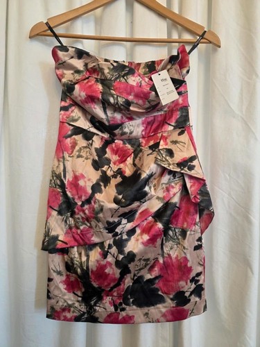Bnwt tfnc london - london, ladies