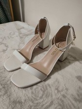 Boohoo Size 6 Women's White