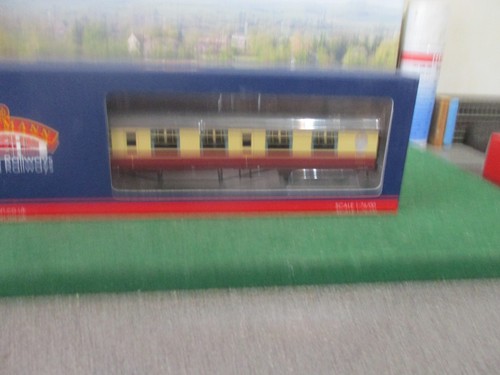 Bachmann thompson 1st - 00,