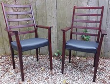 Svegards Markaryd ladderback rosewood 2 carvers