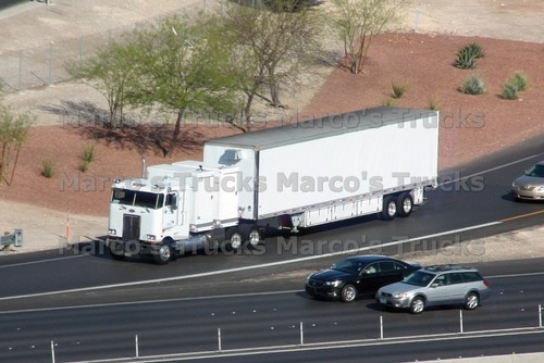 Truck photo peterbilt - truck,