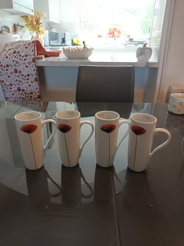 Set four dunelm - set, red