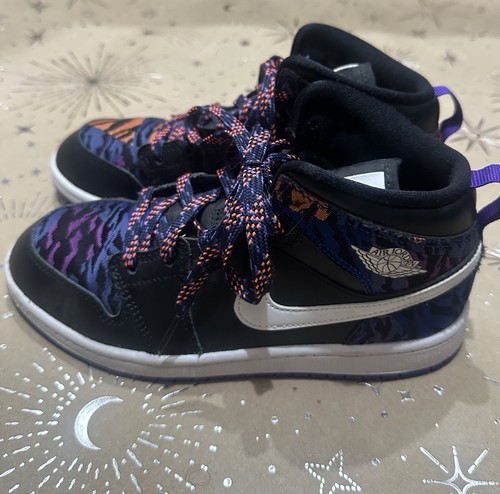 Nike jordan mid size 3y - nike,