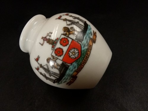 Goss crested china - goss,