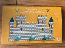 NEW Wooden Coat Hook 3 Knobs