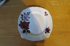 Colclough  Amoretta Rose 7906