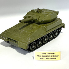 DINKY TOYS 690: Alvis Scorpion