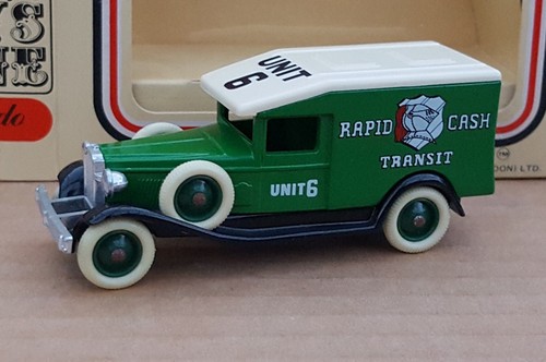Lledo dg18 003a packard van - dg18-003a.,