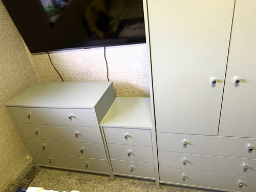 Grey 3pc bedroom - bedroom, 2