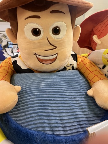 Woody plush chair - woody,