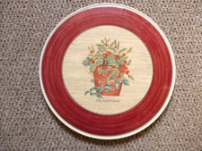 WEDGWOOD SARAHS GARDEN HOLLY PATTERN   GATEAUX /CAKE /  CHEESE PLATE 28.5 CM