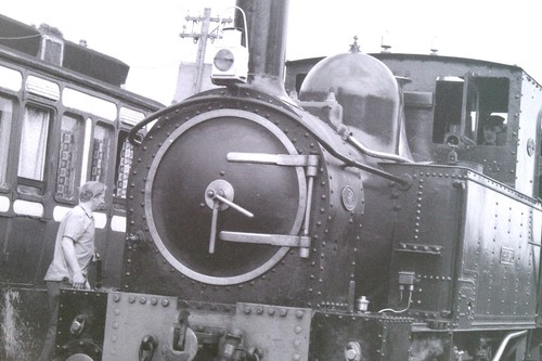 Narrow gauge steam locomotive - narrow,