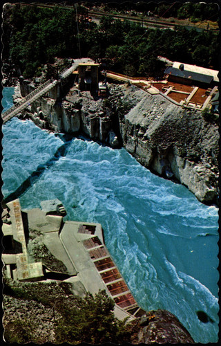 Hell gate canada cross - bc,