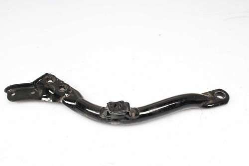 Footrest retaining plate rear