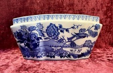 A Large Rare Spode Statements