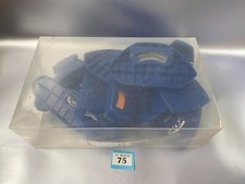 Fiskars Large Border Punch for