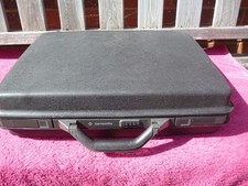 Vintage 1970s Samsonite Hard Shell Black Combination Lock Briefcase .